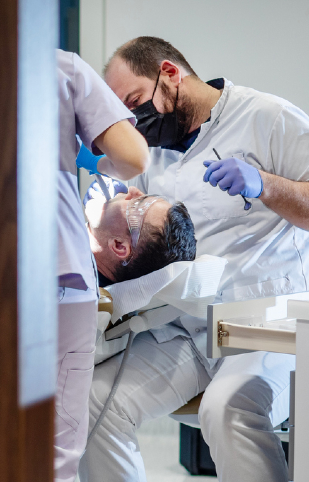 Implantologia Konin implanty zębów konin