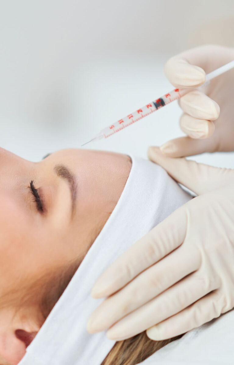 Wygładzanie zmarszczek wstrzykiwany botoks